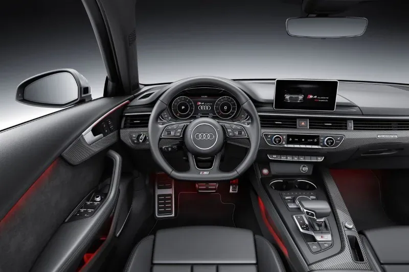 Audi S4
