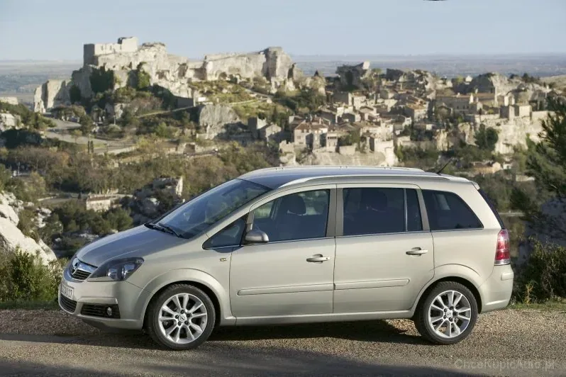 Opel Zafira II