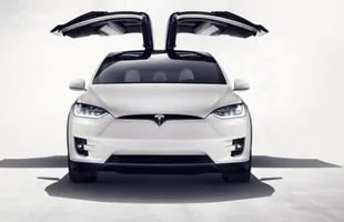 Tesla model X oficjalnie — zdjęcie 4