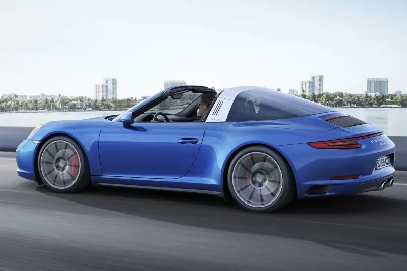 Porsche 911 Targa 4