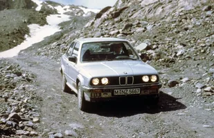 30 lat BMW AWD — zdjęcie 3