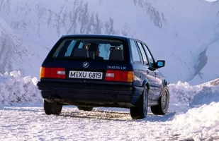 30 lat BMW AWD — zdjęcie 5
