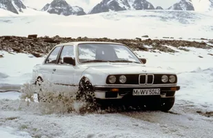 30 lat BMW AWD — zdjęcie 11