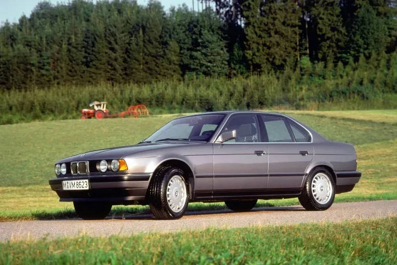 BMW 525ix Sedan E34