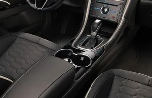 Ford Mondeo Vignale. Ceny — zdjęcie 9