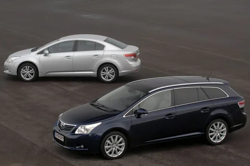 Toyota Avensis T27