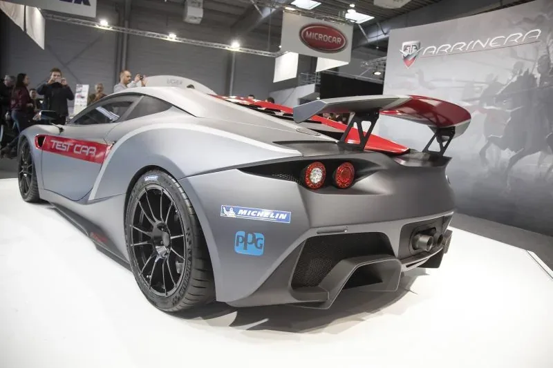 Arrinera Hussarya