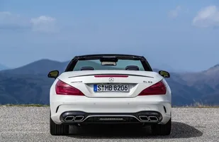 Mercedes SL już po liftingu — zdjęcie 8