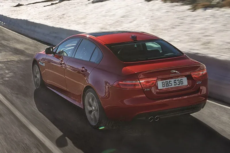 Jaguar XE AWD