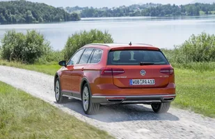Volkswagen Passat Alltrack. Ceny — zdjęcie 3