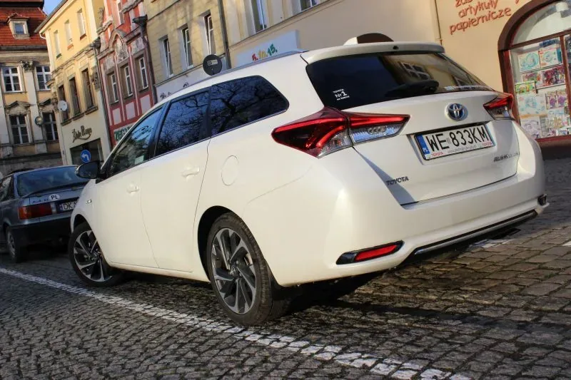 Toyota Auris Sport Hybrid