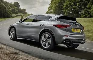 Infiniti Q30 jak... QX30 — zdjęcie 2