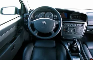 Opel Omega B - duże auto, duży kłopot? — zdjęcie 8