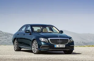Oto nowy Mercedes klasy E — zdjęcie 1