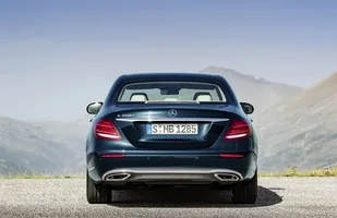 Oto nowy Mercedes klasy E — zdjęcie 4