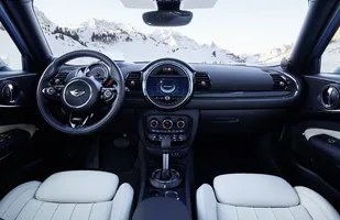 MINI Clubman ALL4 — zdjęcie 8