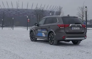 Mitsubishi Outlander PHEV już w Polsce — zdjęcie 2