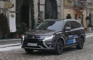 Mitsubishi Outlander PHEV już w Polsce — zdjęcie 4