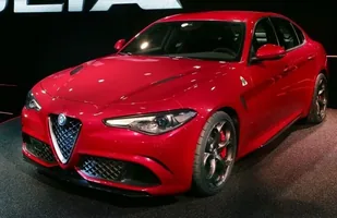 Alfa Romeo Giulia opóźniona — zdjęcie 2