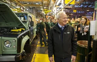 Land Rover Defender juz na emeryturze — zdjęcie 2
