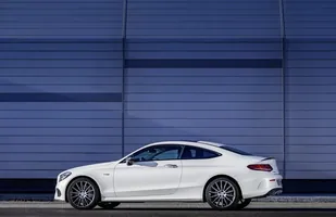 Mercedes-AMG C43 Coupe — zdjęcie 4