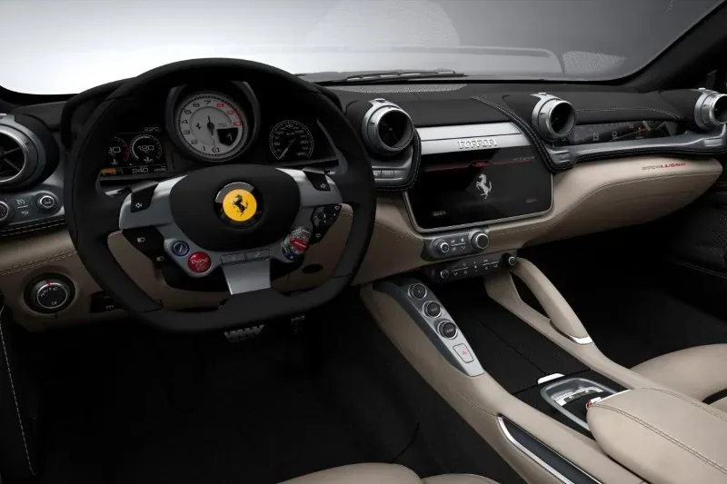 Ferrari GTC4Lusso