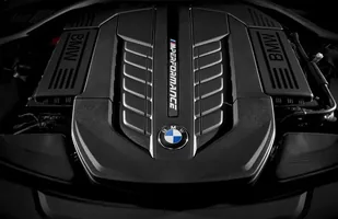 BMW M760i xDrive — zdjęcie 5