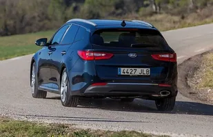 Kia Optima Sportswagon — zdjęcie 4