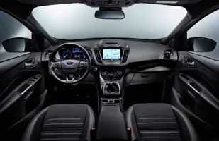 Ford Kuga po liftingu — zdjęcie 5