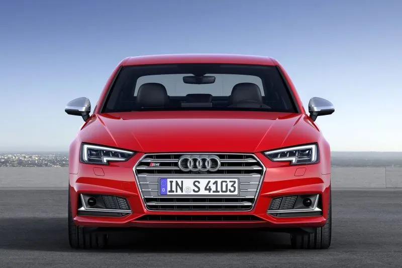 Audi S4