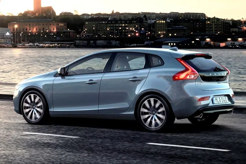 Volvo V40 po liftingu