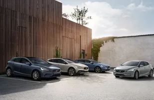 Volvo V40 po lifitngu — zdjęcie 11