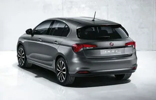 Fiat Tipo hatchback i station wagon — zdjęcie 4