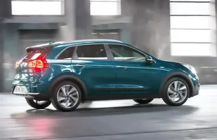 Kia Niro. Nowy kompaktowy crossover — zdjęcie 1