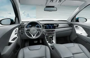 Kia Niro. Nowy kompaktowy crossover — zdjęcie 7