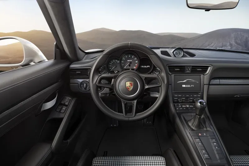 Porsche 911 R