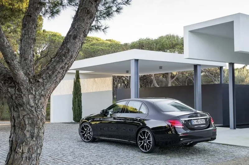 Mercedes-AMG E43