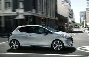 Taki będzie nowy peugeot 208 — zdjęcie 2
