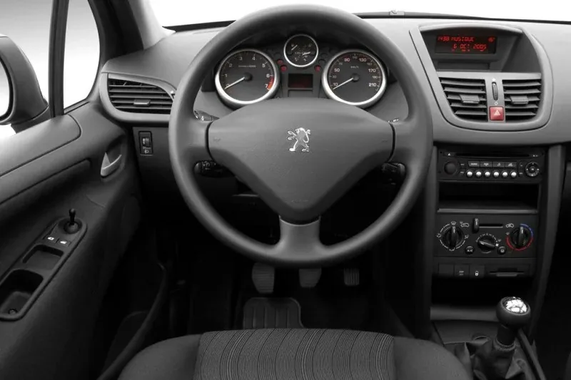 Peugeot 207. Francuz nie musi się psuć!