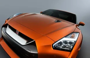 Nissan GT-R model roku 2017 — zdjęcie 12