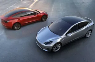 Tesla Model 3 — zdjęcie 1