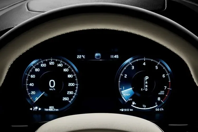 Volvo V90