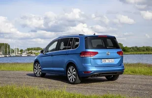 Volkswagen Touran z nowymi silnikami — zdjęcie 2