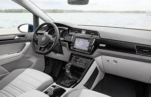 Volkswagen Touran z nowymi silnikami — zdjęcie 3