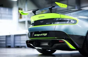 Aston Martin Vantage GT8 — zdjęcie 10