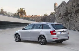 Skoda Octavia ma już 20 lat — zdjęcie 8