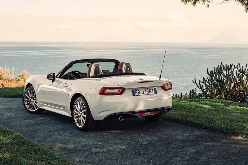 Fiat 124 Spider