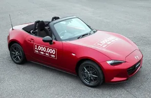 Milion Mazdy MX-5 — zdjęcie 2