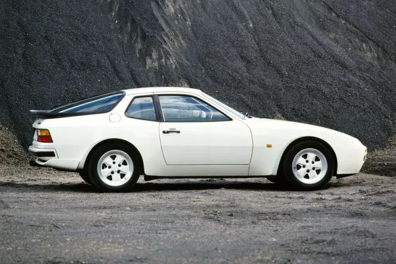 Porsche 944 Turbo Coupe