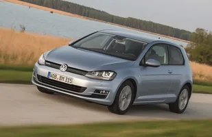 Volkswagen Golf do serwisu — zdjęcie 1